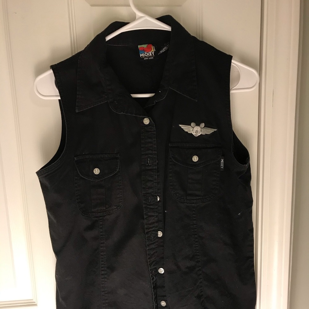Mickey Mouse vintage button town tank